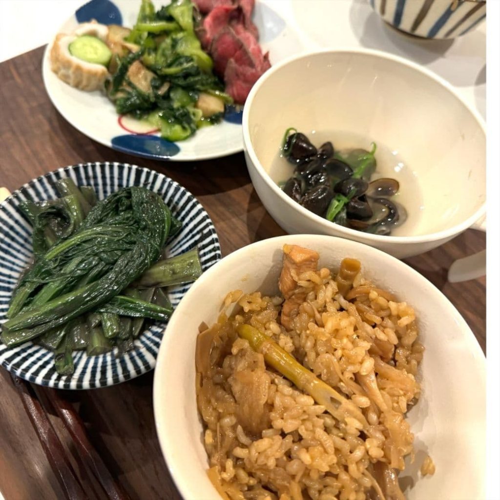 今日の夜ごはん一汁三菜